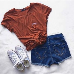 Meet your Posher, Chloe